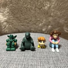 クレヨンしんちゃん まちぼうけ 4個セットのサムネイル