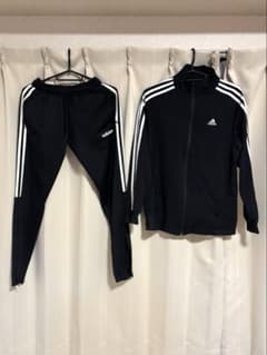 【adidas】 ジャージ上下セット 黒のサムネイル