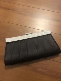 クラッチバッグのサムネイル