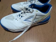 MIZUNO　ウェーブメダル8 卓球シューズのサムネイル