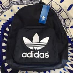 アディダス オリジナルス リュックのサムネイル