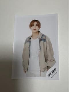 山田涼介　公式写真のサムネイル