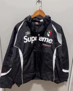 supreme umbro コラボ ナイロンジャケット ブラック Lサイズ - メルカリ