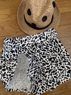140 べべ ショートパンツ キュロットレ スカート オパード 牛柄のサムネイル