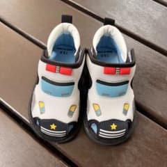 パトカー　ベビーサンダル 13.0cm 西松屋のサムネイル
