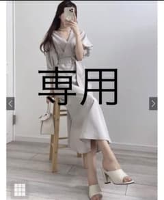 【専用のため他の方の購入不可】グレイル　カシュクールマーメイドワンピースのサムネイル