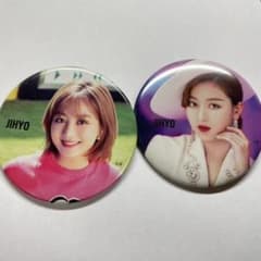 TWICE ジヒョ 缶バッジ セットのサムネイル