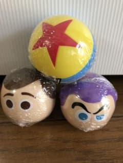 りょーちんさん専用★ユニクロ ピクサー カプセルトイ 新品のサムネイル