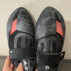 adidas クロウ　クライミングシューズ ブラック/レッドのサムネイル