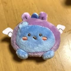 m*a님 문구와 함께 봉제인형 배지
