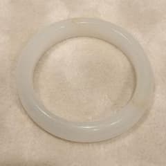 新品未使用 天然ミャンマー産 翡翠 和田玉 バングル ホワイト - メルカリ