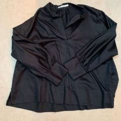 ブラウス melrose ネイビー　黒のサムネイル