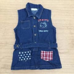 みよしゅん様専用【美品】ハローキティ デニム ジャンバースカートのサムネイル