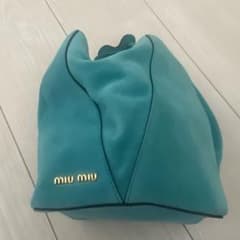 miu miu ショルダーバッグ 新品未使用のサムネイル