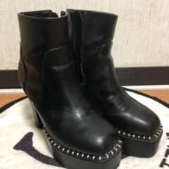 ENVYM ショートブーツ　値下げ中のサムネイル