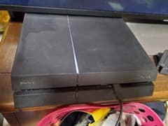 PlayStation®4 ジェット・ブラック 500GB CUH-1200A…のサムネイル
