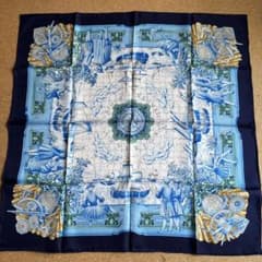 HERMES エルメス カレ 90 大判 スカーフ アズレージョ ブルー 中古のサムネイル