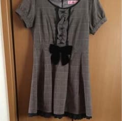 アンクルージュ ワンピースのサムネイル