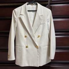 ミラオーウェン Mila Owen 金釦ダブルブレストコンパクトジャケット