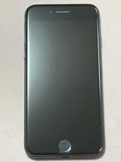 iPhone SE（第2世代） ブラック 64GBのサムネイル