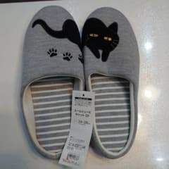 あったか小音スリッパ ひつじさん ねこさんルームシューズのサムネイル