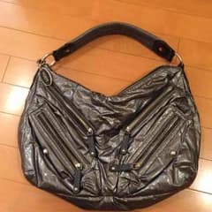 美品！TOD'S シルバーバックのサムネイル