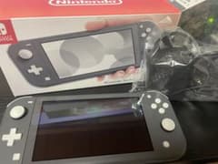 NINTENDO SWITCH LITE ライト グレー 画面に傷ありのサムネイル