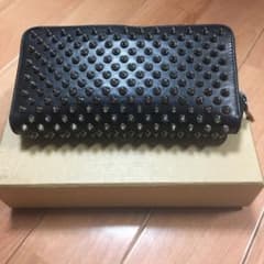 専用  Christian Louboutin パネトーネ  長財布のサムネイル
