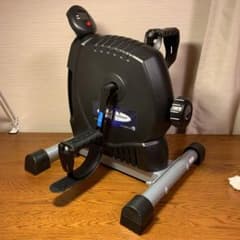 【コロナ禍の在宅勤務、高齢者の運動不足に】　室内トレーニング器具　自転車こぎのサムネイル