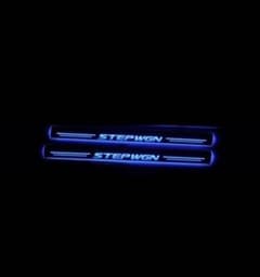 ステップワゴン STEPWGN RP系 流れるスカッフプレート 青 フロントのみのサムネイル
