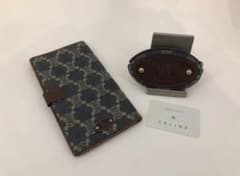 セリーヌ　キーケース　長財布　パスポートケース【SALE】のサムネイル