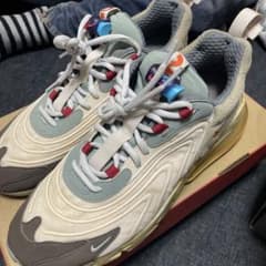 NIKE エアマックス270 トラヴィススコットのサムネイル