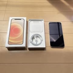 Apple iPhone 12 128GB ホワイト 本体のサムネイル
