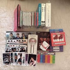 ★*★様 Kis-My-Ft2 まとめ売り CD DVD 公式写真等のサムネイル