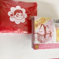 ペコちゃんエコバックと花柄保冷バックのサムネイル