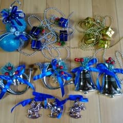 クリスマスツリー　オーナメントのサムネイル