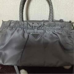 プラダショルダーバックのサムネイル