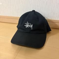 い*ぬ様 Stussy ブラック ベースボールキャップのサムネイル