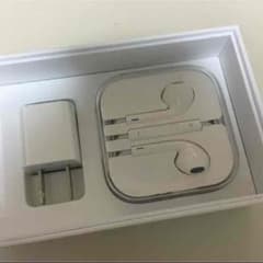 iPhone純正品イヤフォンアダプターセットのサムネイル