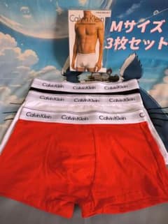 Calvin Kleinボクサーパンツ3枚セット レッド/ホワイト/ブラック Mのサムネイル