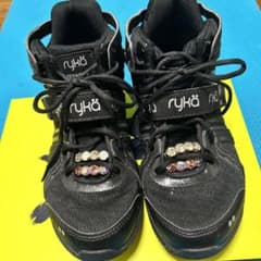 ライカ　シューズ　23.5cmのサムネイル