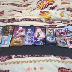 アニメキャラクタースリーブ まとめ売りセット。