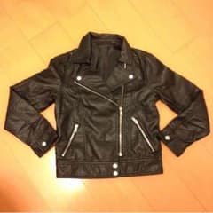 子供服 gu フェイクレザー ライダースジャケット♡のサムネイル