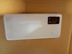 Libero　5GⅡ　A103ZT スマートフォン本体 白　トリプルカメラのサムネイル