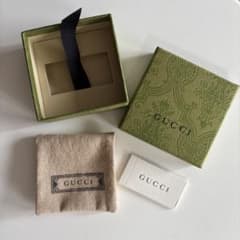 GUCCI ギフトボックス 保存袋のサムネイル