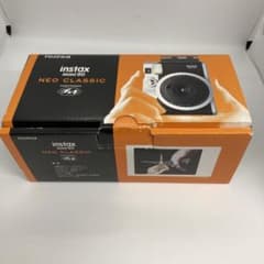 instax mini 90 classic ブラック　黒　店頭展示品のサムネイル