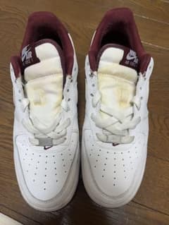 Nike Air Force 1 ホワイト/バーガンディのサムネイル