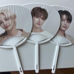 SEVENTEEN ミニうちわ ジョンハン ジョシュア ジュン　3枚セットのサムネイル
