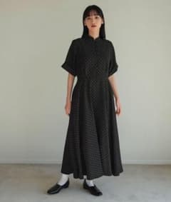 【foufou】マットクレープチャイナワンピース　Sサイズのサムネイル