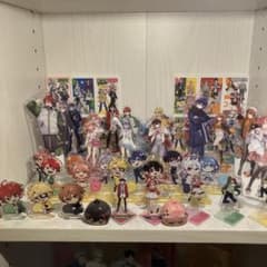 カラフルピーチ アクリルスタンド まとめ売りのサムネイル